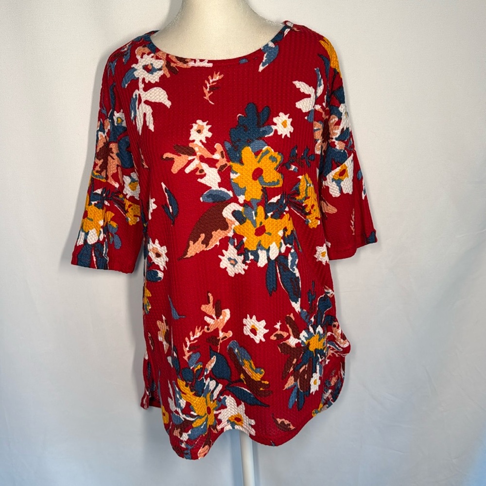 ❤️3/$30 Lildy 3/4 Sleeve Floral Waffle Knit Tunic Top NWT